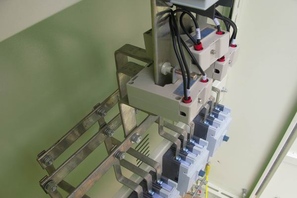 定兴配电柜-3683谈谈配电柜的尺寸有哪些